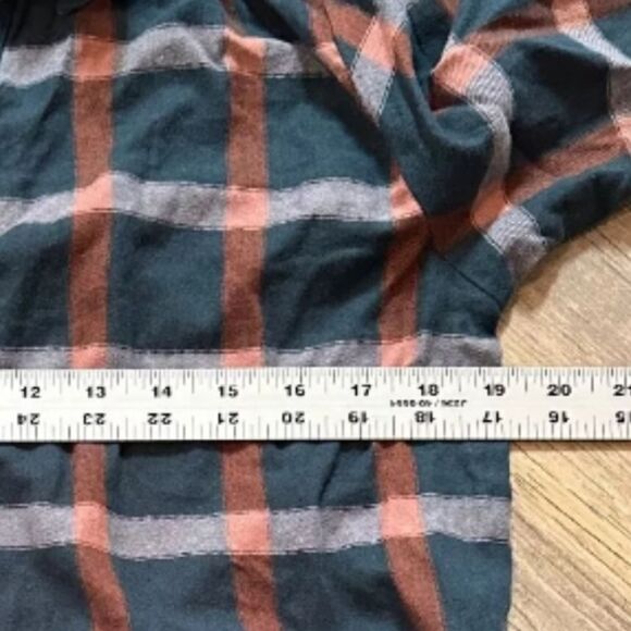 Target Knox Rose Long Sleeve Shirt Top Plaid Button Down small size Nwot - Picture 6 of 12